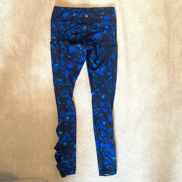Lululemon Leggings - Picture 3 of 5